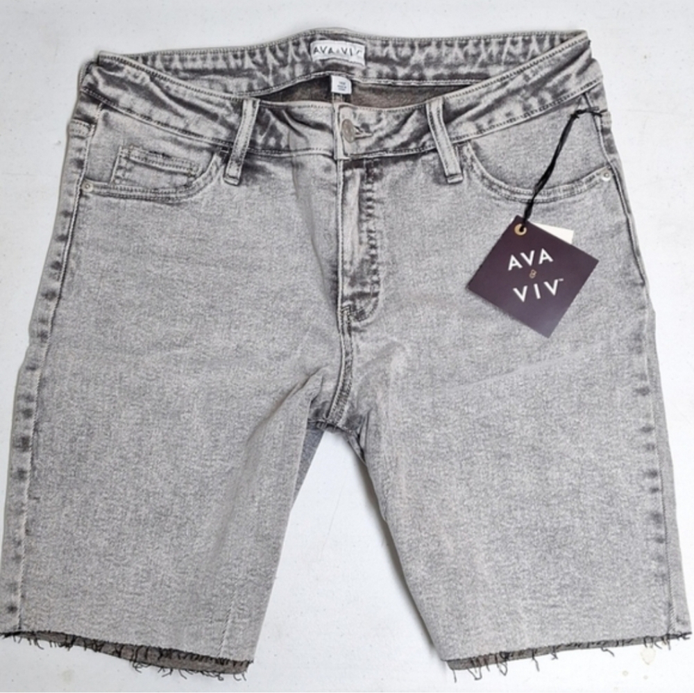 Ava & Viv Gray Denim Shorts